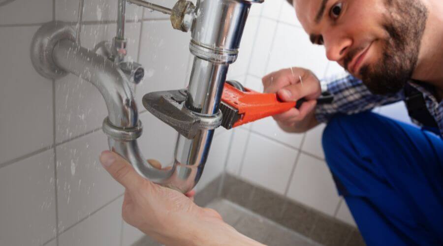 Professional emergency plumbing in Southard, OK